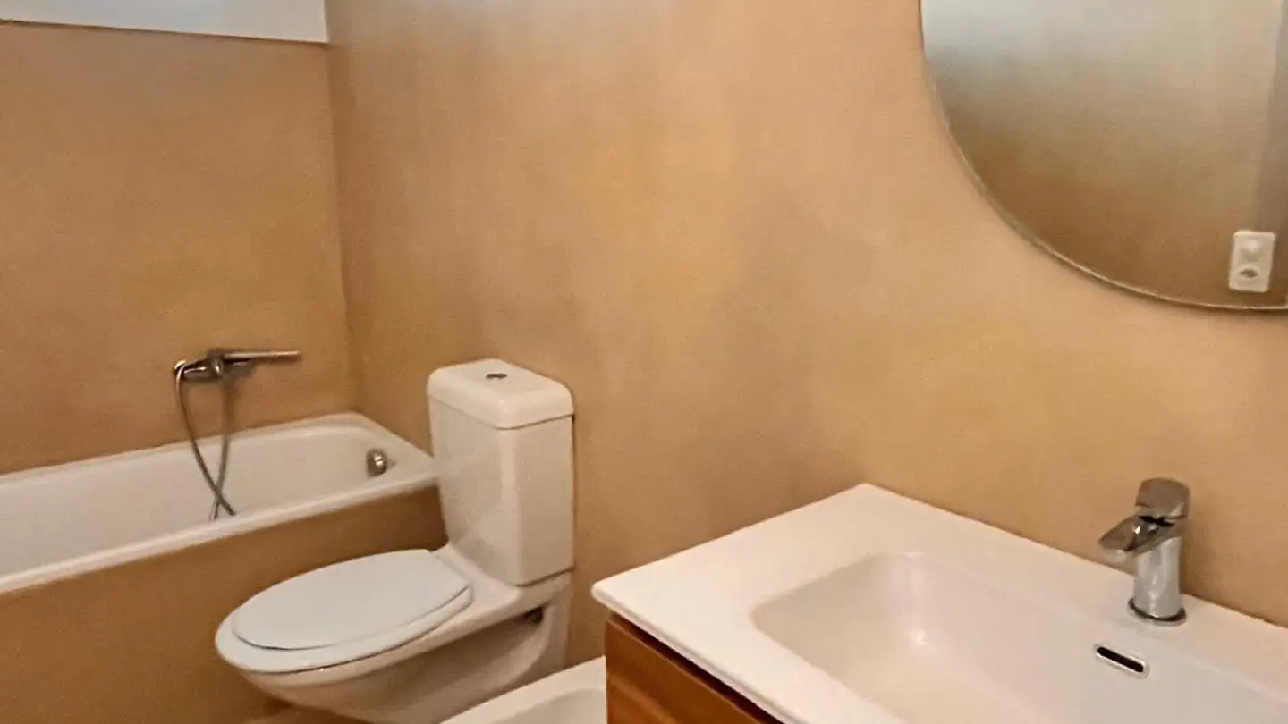 Casa singola in vendita - Via Bicentenario, 6807 Taverne - Photo 2