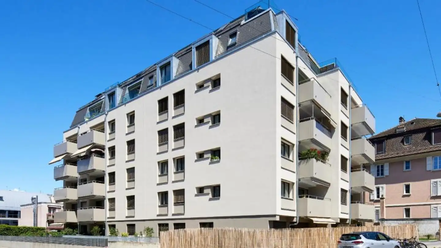 Indoor motorbike parking space for rent - Chemin de Montelly 28, 1007 Lausanne