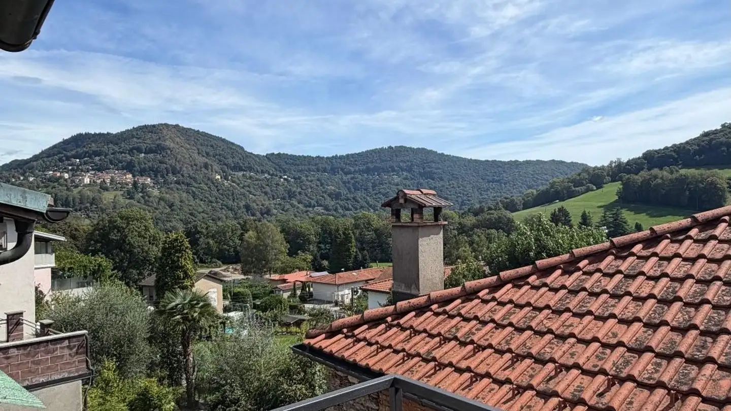 Appartamento in affitto - Piazza Francesco Ferrer 8, 6986 Novaggio