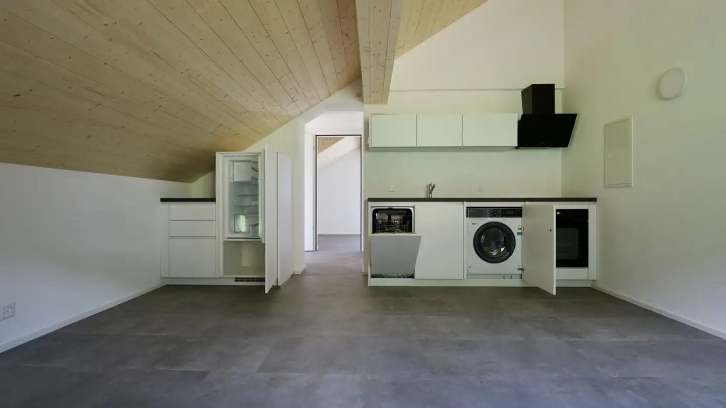 Appartement à louer - Via Gravas 25, 7166 Trun - Photo 3