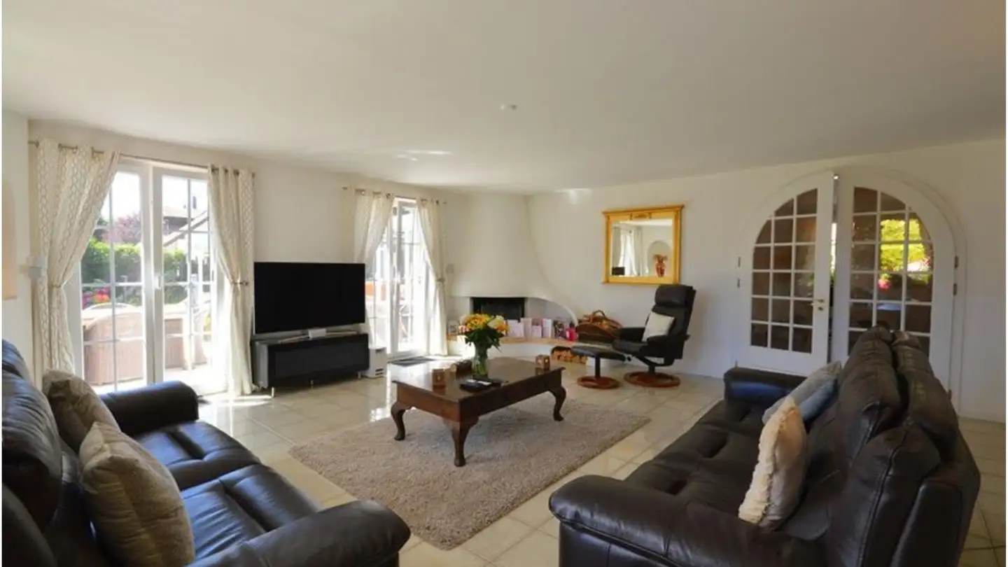 Semi-detached house for rent - Chemin De Chante-Bise, 1173 Féchy - Photo 2