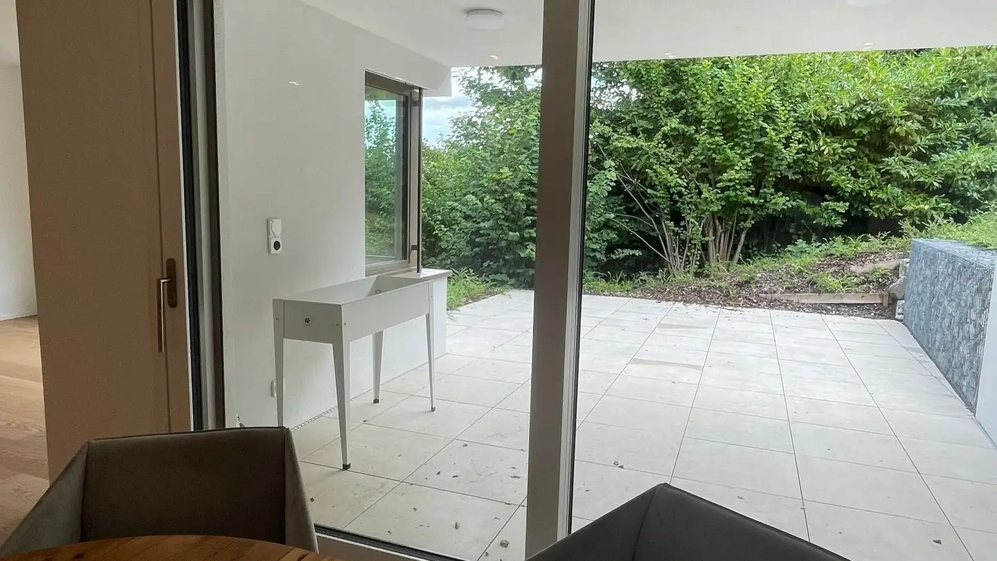 Appartamento a gradini in affitto - Oberzelgstrasse, 8618 Oetwil am See - Photo 2