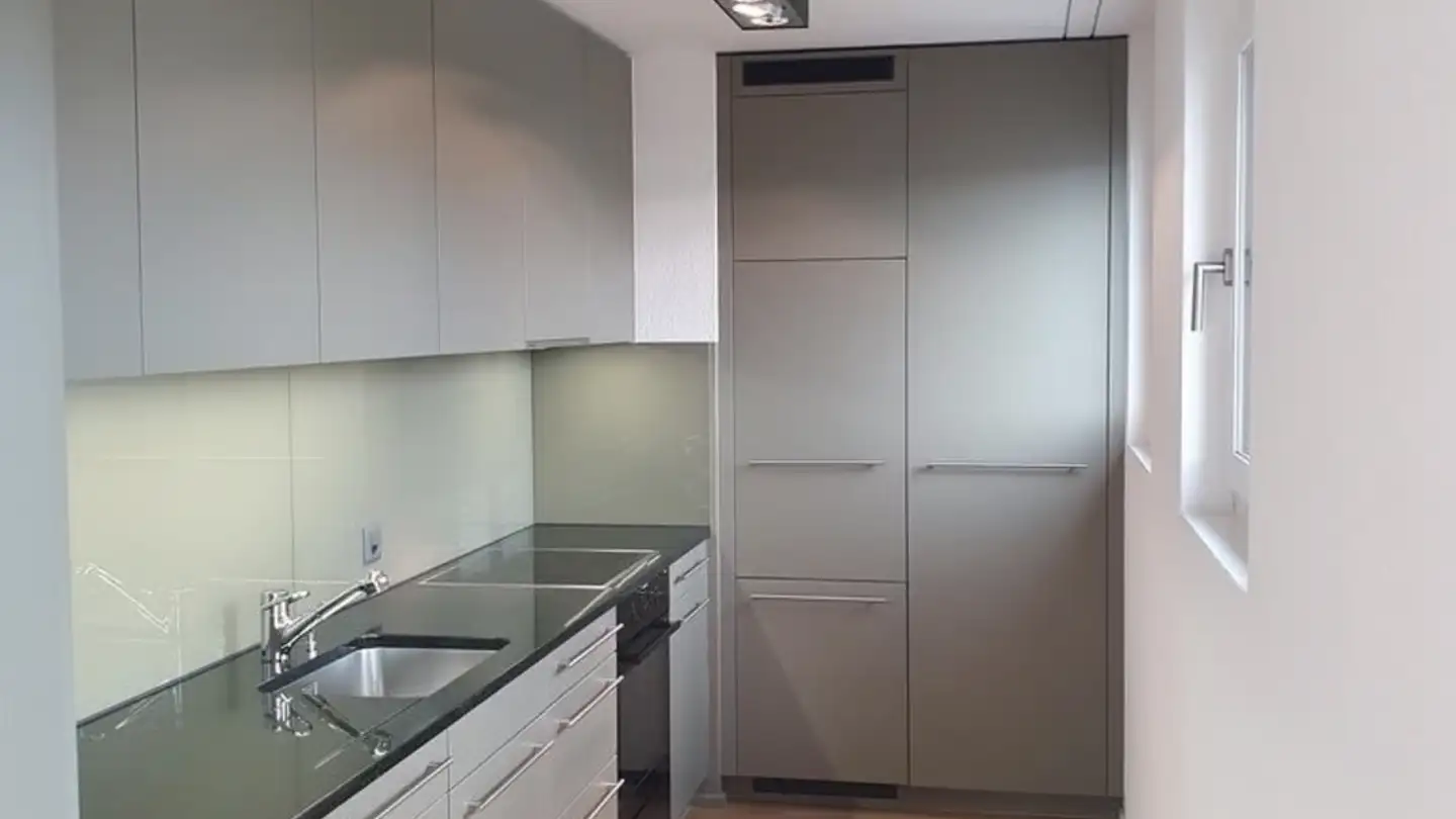 Wohnung mieten - Salerstrasse 23, 8050 Zürich - Foto 3