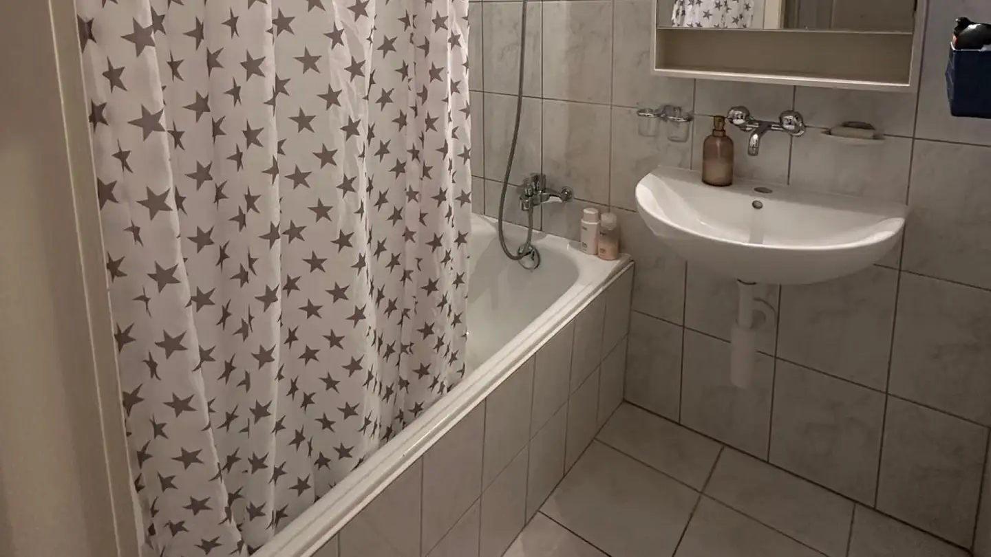 Apartment for rent - Impasse De La Ploetscha 1, 1700 Fribourg - Photo 4