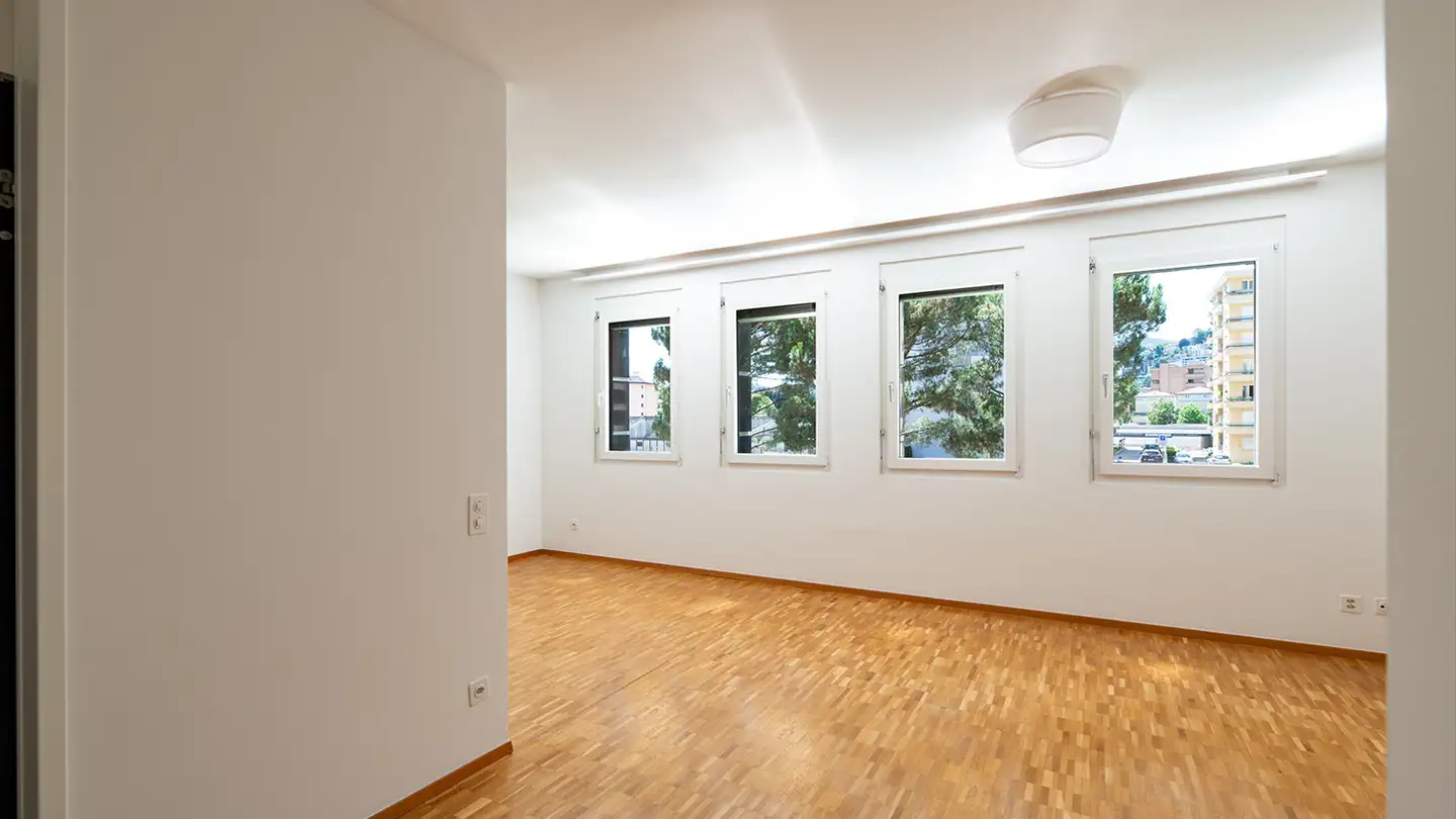 Appartement à louer - Via Luigi Taddei 15, 6962 Viganello - Photo 4