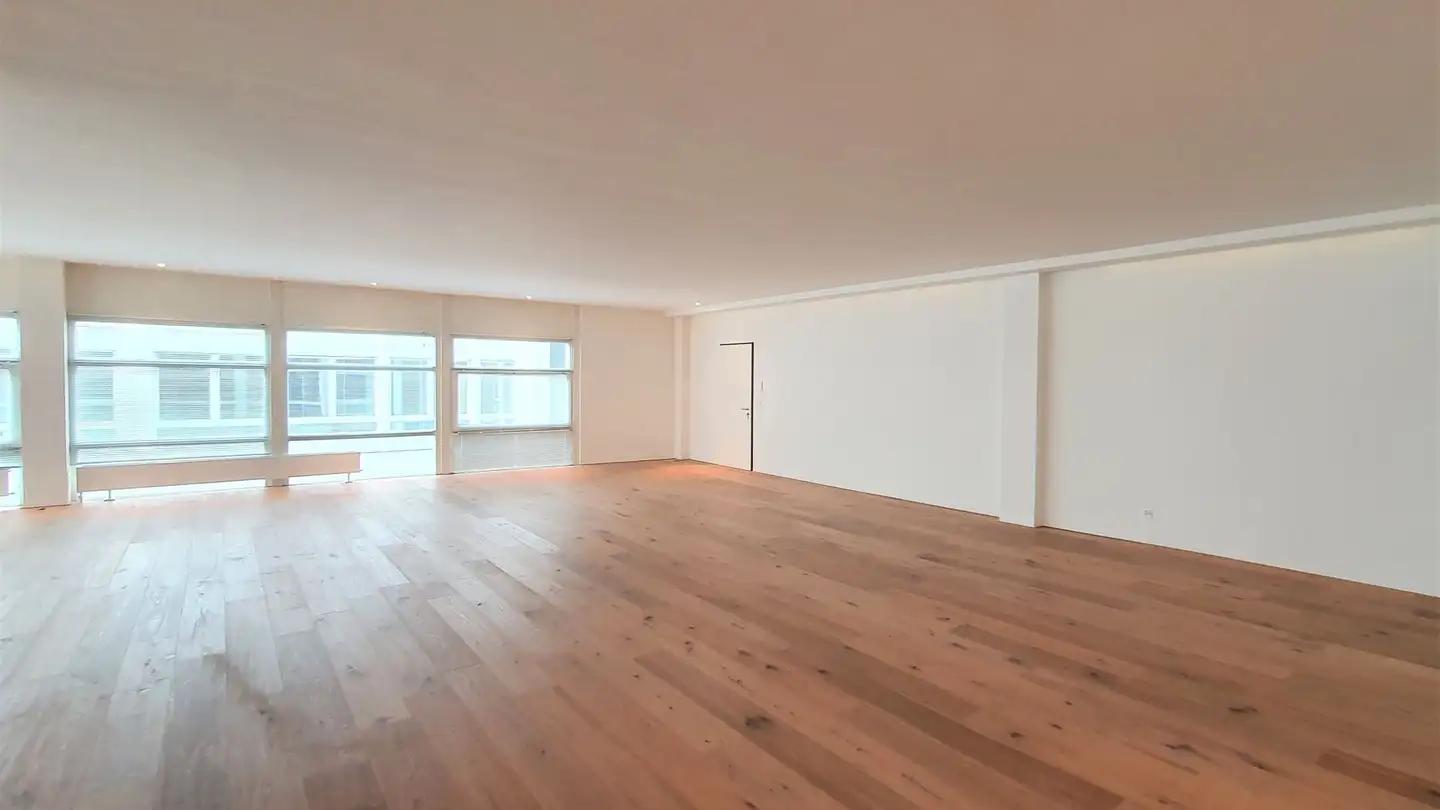 Bürofläche mieten - Chaltenbodenstrasse 6e, 8834 Schindellegi - Foto 3