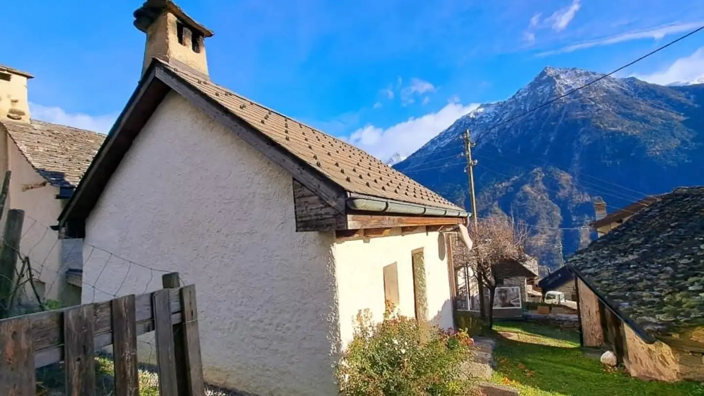 Single house for sale - Cará Tuschín 16, 6716 Leontica