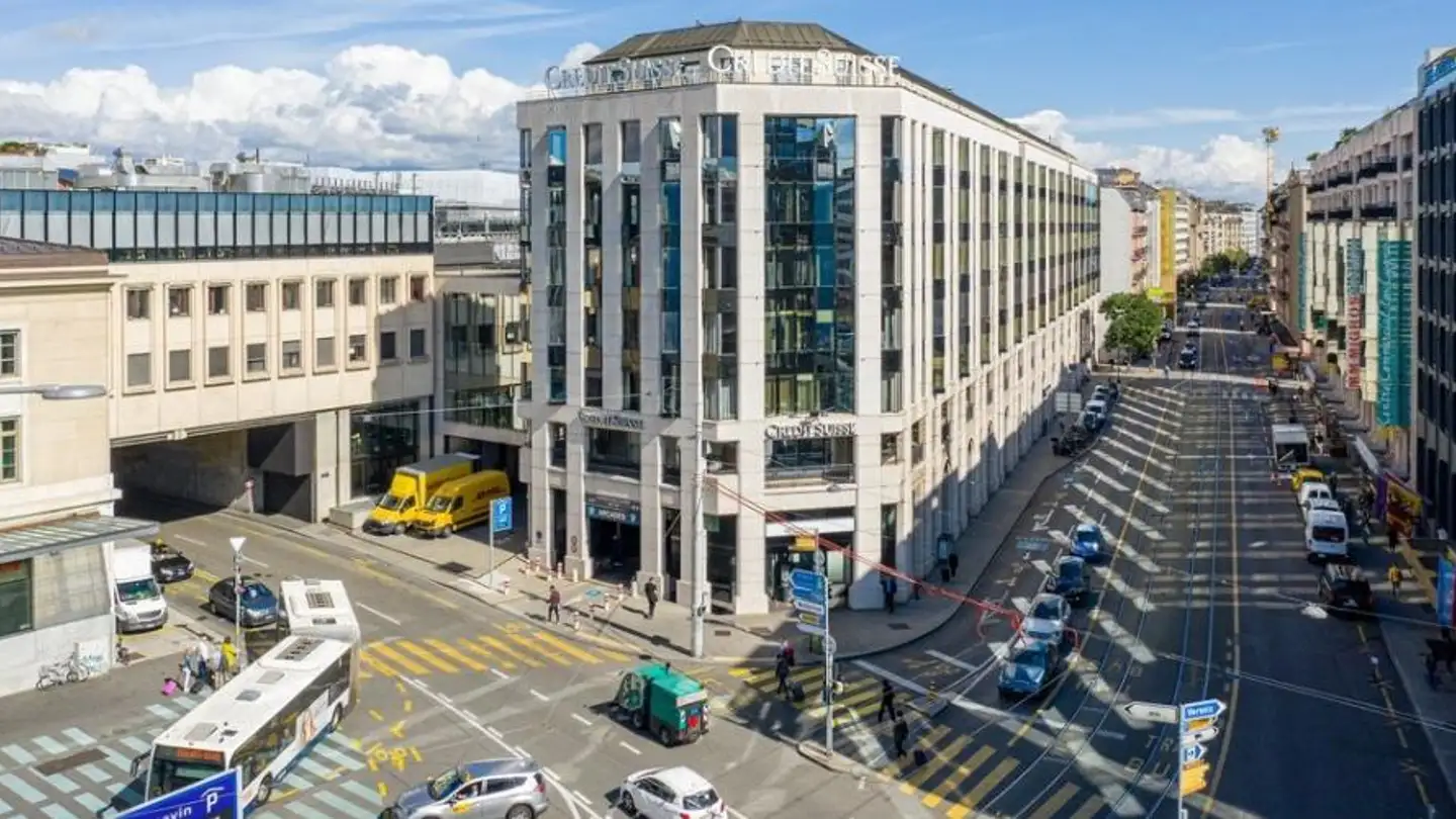 Place de parking intérieure pour moto à louer - Rue De Lausanne 11, 1201 Genève