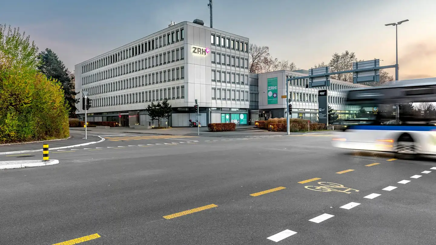 Bureau à louer - Hohenbühlstrasse 2, 8152 Glattbrugg