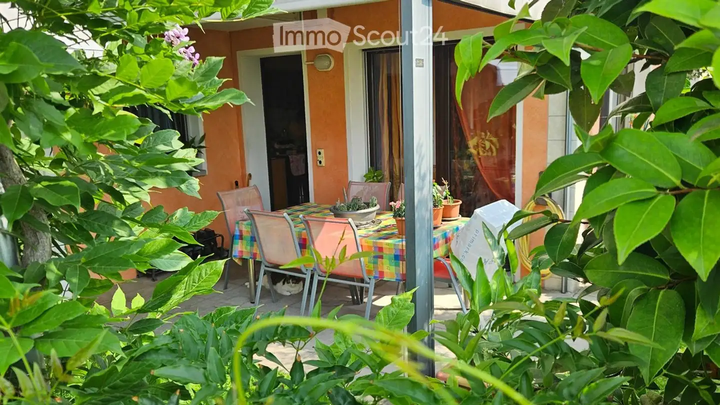 Wohnung kaufen - Summer Village 12, 6992 Vernate