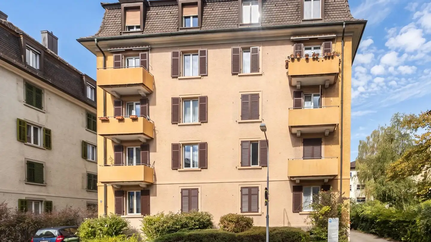 Constructible plot for sale - Furkastrasse 8, 8048 Zürich