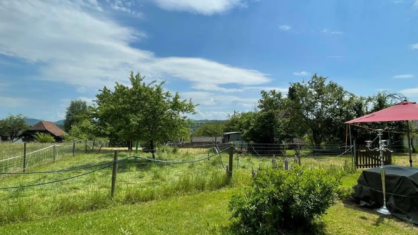 Constructible plot for sale - Schulhausstrasse 1, 4556 Aeschi SO - Photo 2