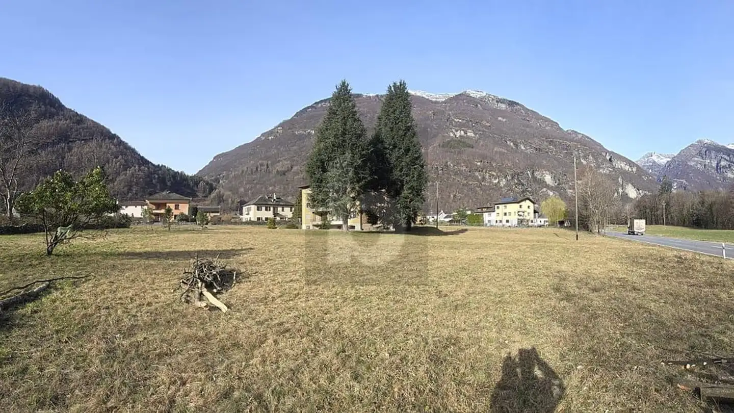 Constructible plot for sale - 6675 Cevio