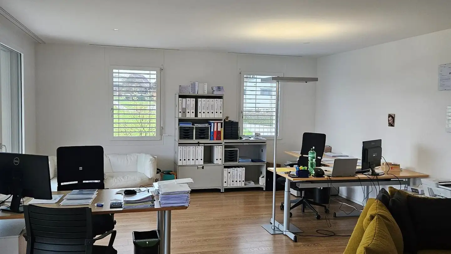 Bürofläche mieten - Rigiweg 17a, 6343 Holzhäusern ZG - Foto 4