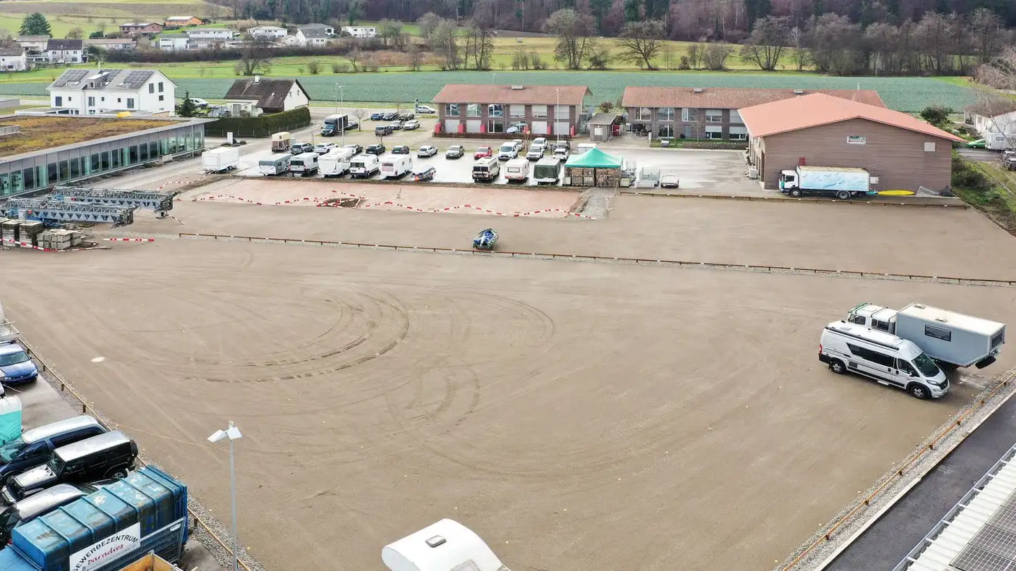 Parkplatz im Freien mieten - Gewerbestrasse 5, 8252 Schlatt TG - Foto 2