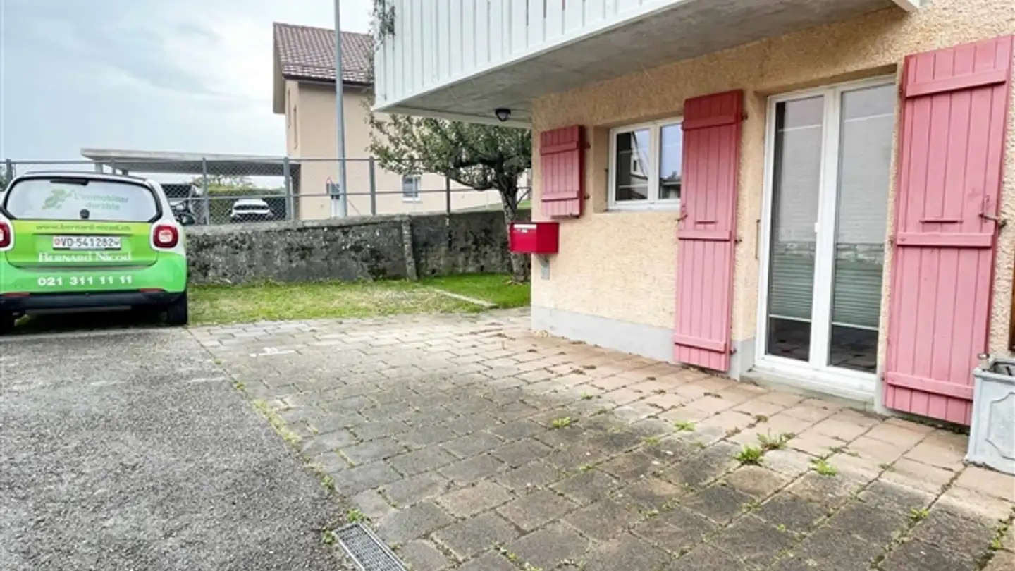 Appartement à louer - 1147 Montricher