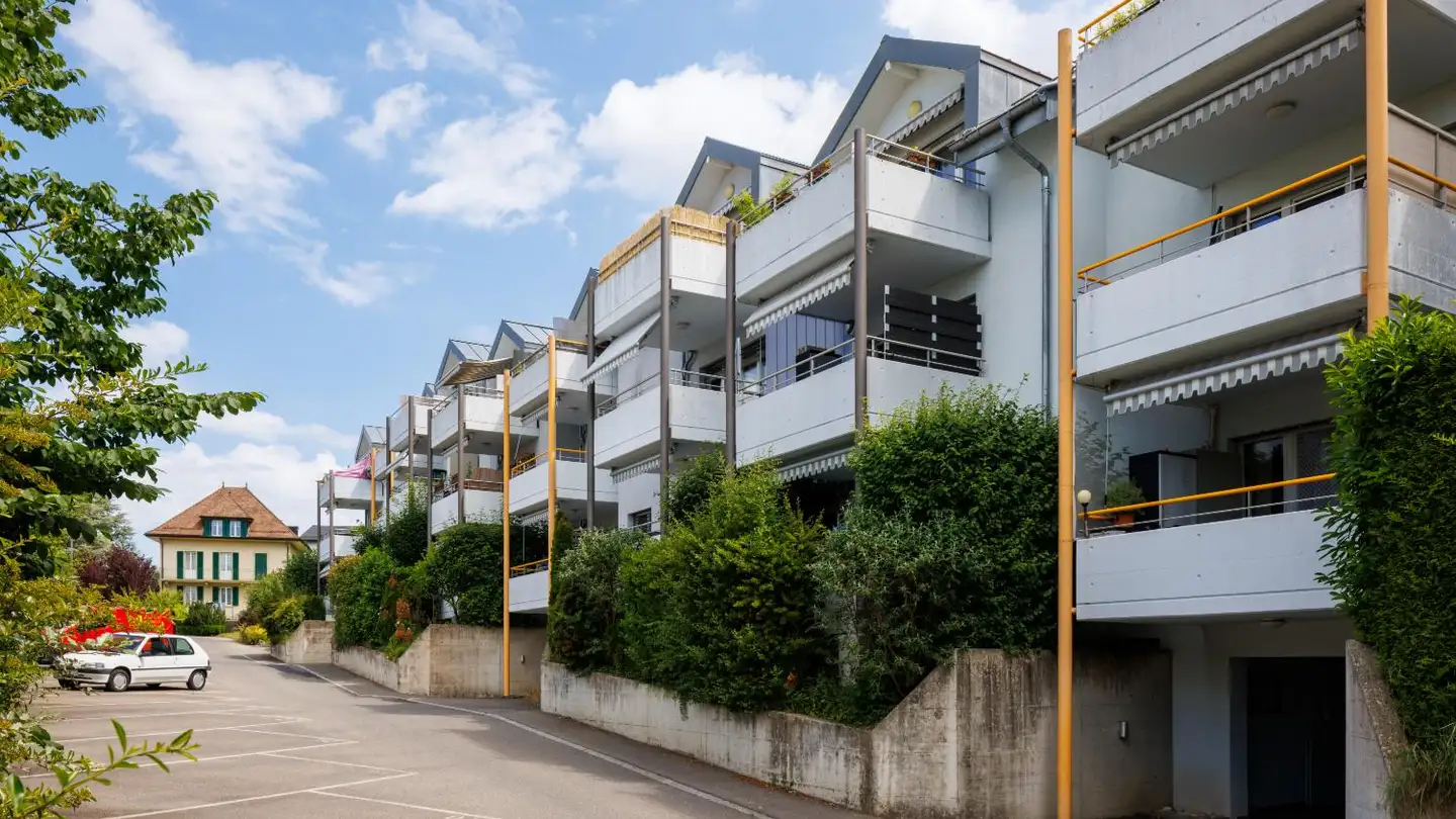Tiefgaragenstellplatz mieten - Route D'yverdon 8, 1040 Echallens - Foto 4