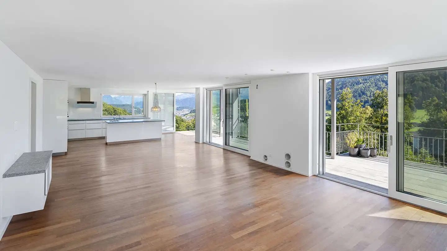 Dachgeschosswohnung kaufen - Vorder Ehrendingen, 6010 Kriens - Foto 2