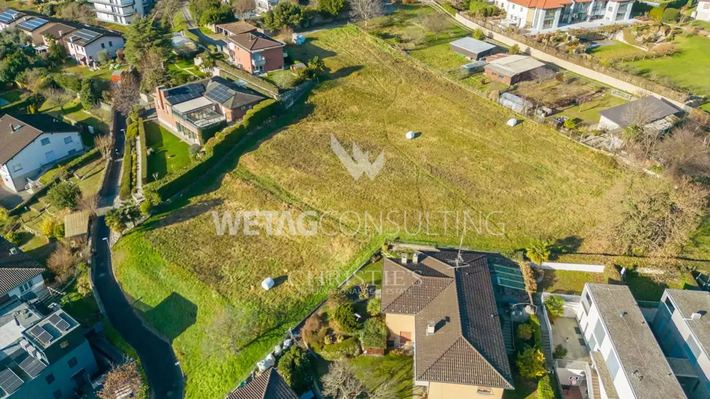 Constructible plot for sale - 6925 Gentilino