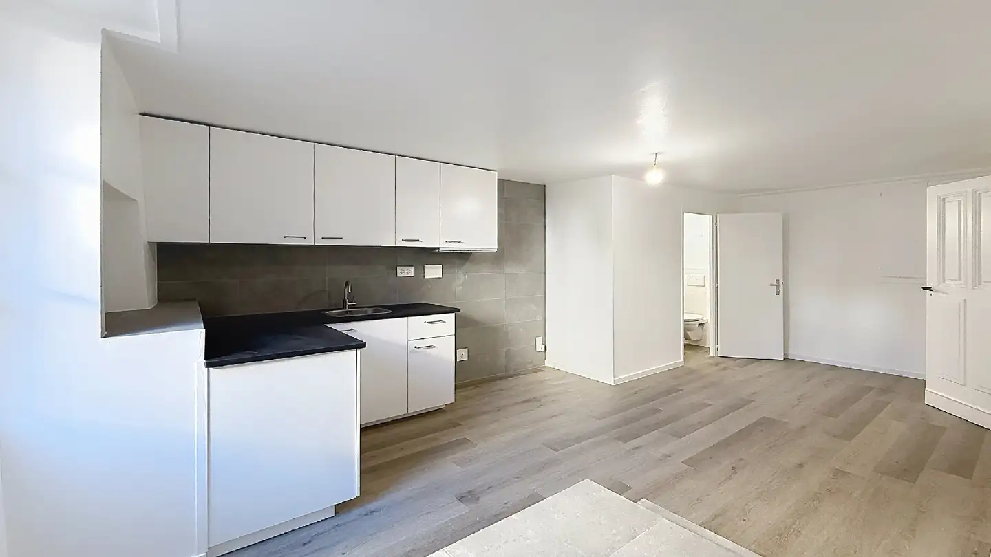 Shop for rent - Grand-Rue 34, 1296 Coppet - Photo 4