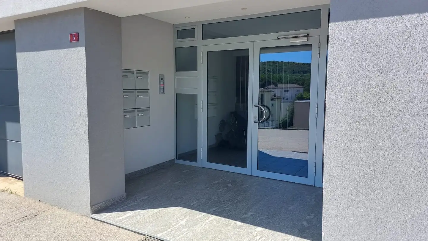 Appartamento in affitto - Quartiere Al Poggio 5, 6950 Tesserete - Photo 4