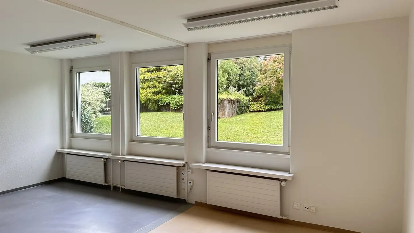 Commercial à louer - Geissacher 8, 8126 Zumikon - Photo 3