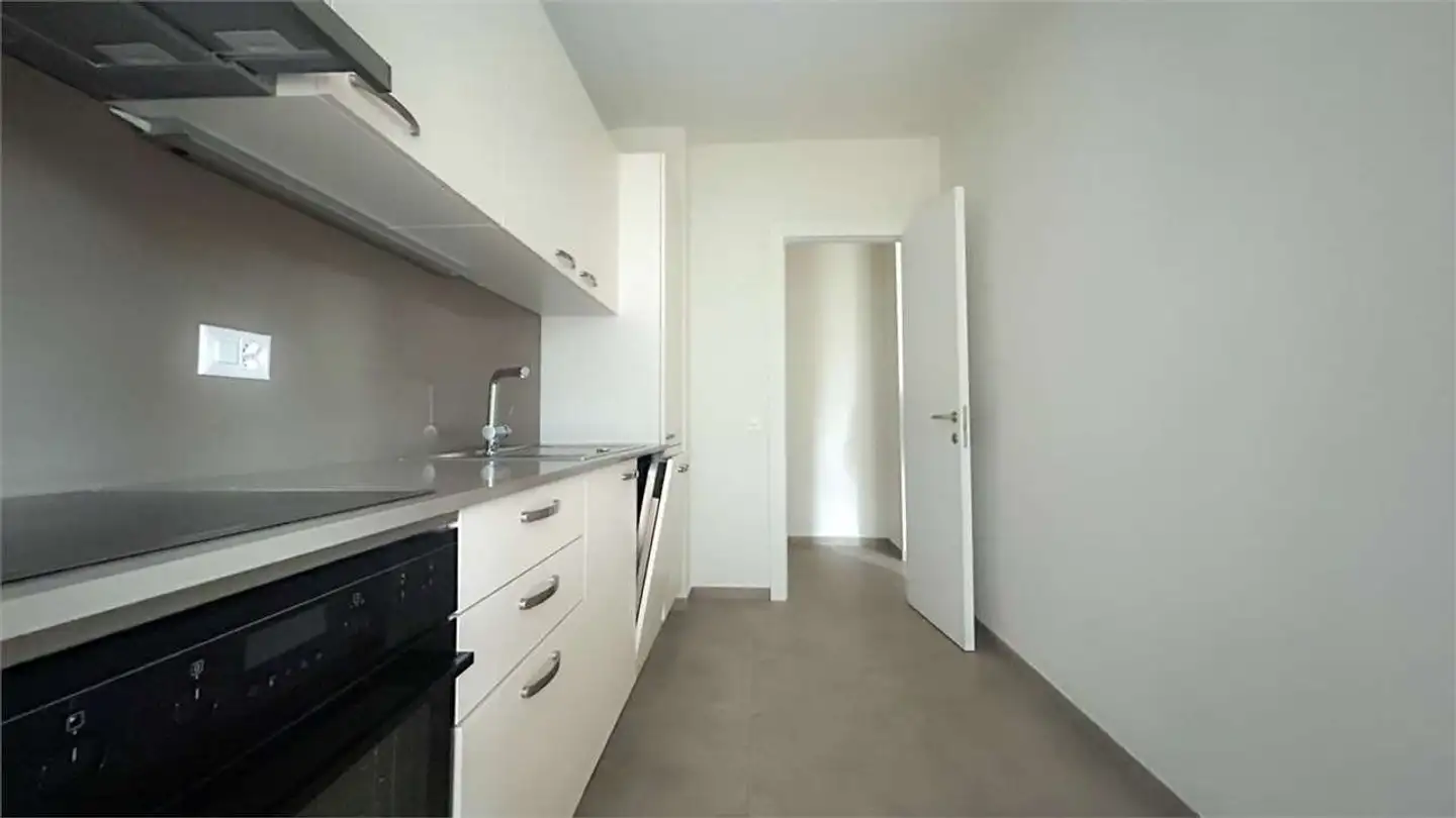 Apartment for rent - Via Delle Scuole, 6900 Lugano - Photo 4