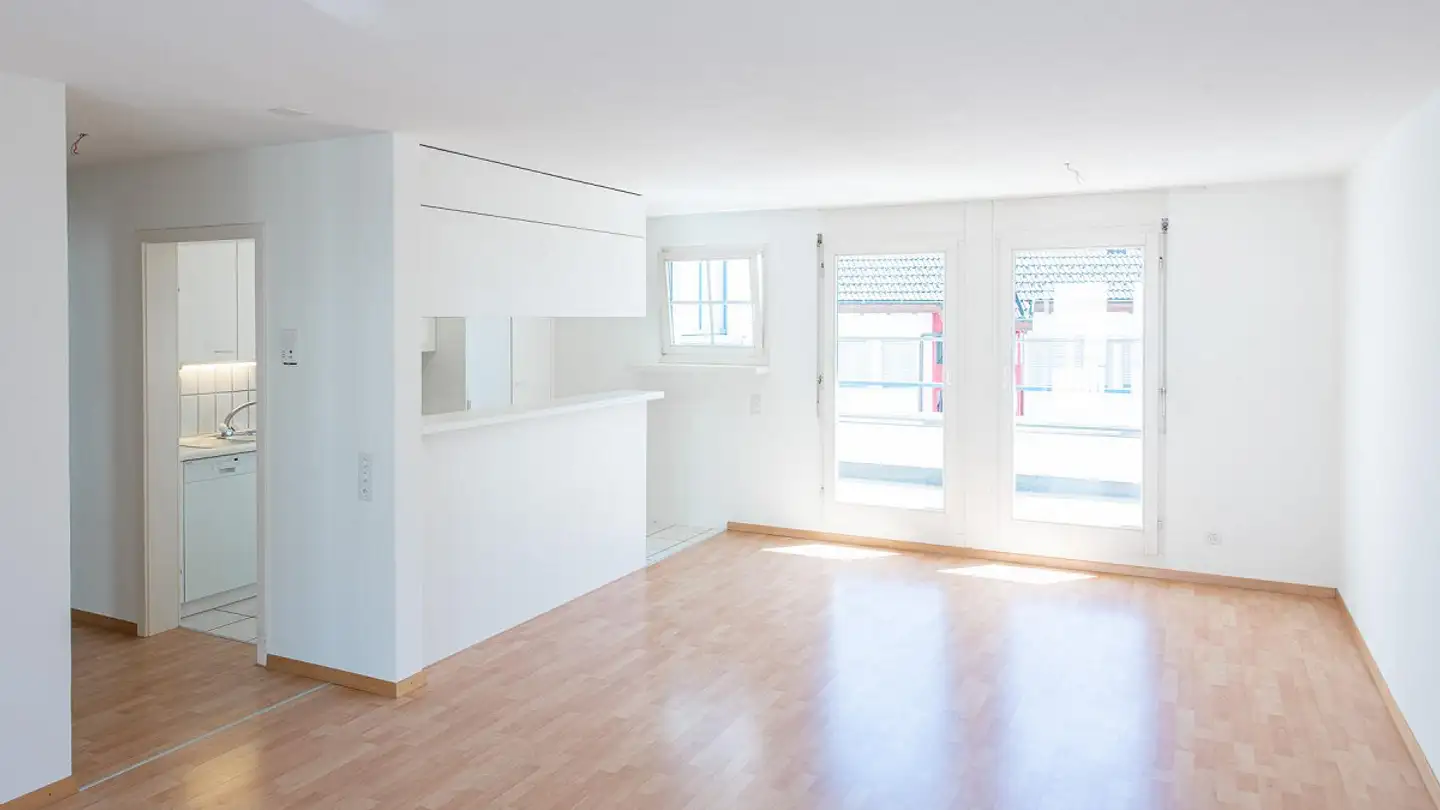 Apartment for rent - Wildenstrasse 1, 8212 Neuhausen am Rheinfall - Photo 2