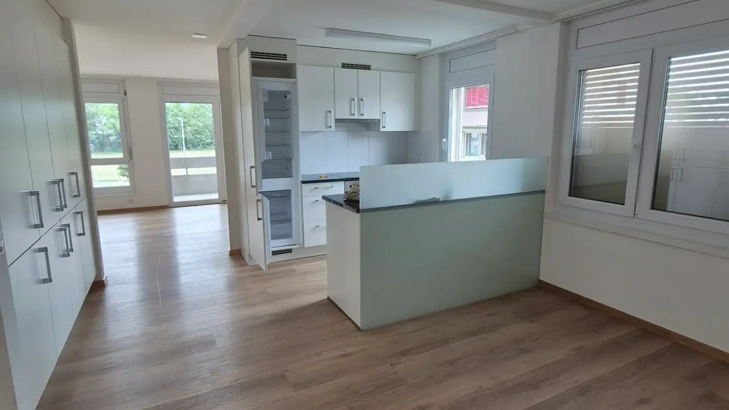Wohnung mieten - Alpenstrasse 15, 3628 Uttigen - Foto 2