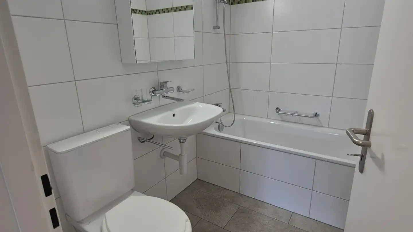 Wohnung mieten - Alpenstrasse 15, 3628 Uttigen - Foto 3