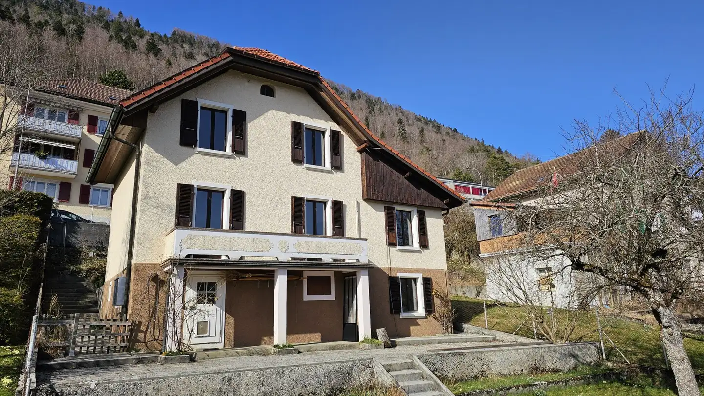 Single house for rent - Rue Paul-Charmillot 10, 2610 St-Imier