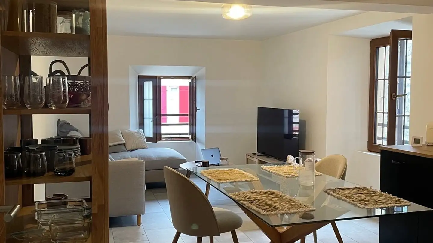 Apartment for rent - Le Bourg 11, 2042 Valangin