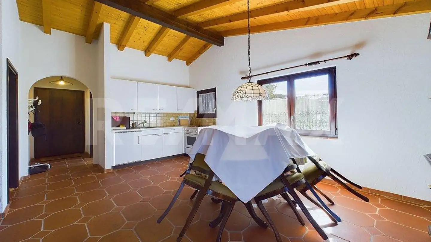 Single house for sale - 6951 Bogno