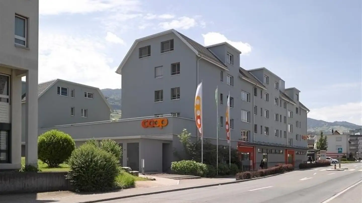 Wohnung mieten - Glarnerstrasse 50, 8854 Siebnen - Foto 2