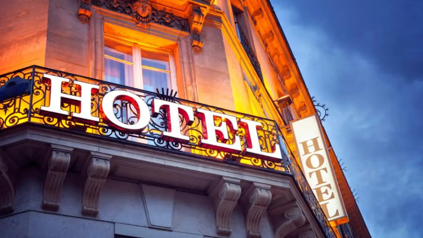 Hotel for rent - 1920 Martigny