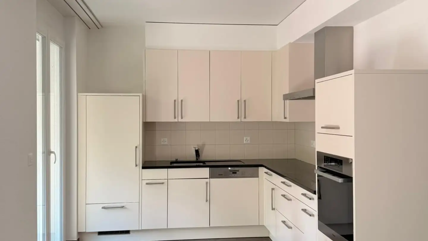 Appartement à louer - Avenue De La Fusion 132, 1920 Martigny - Photo 2