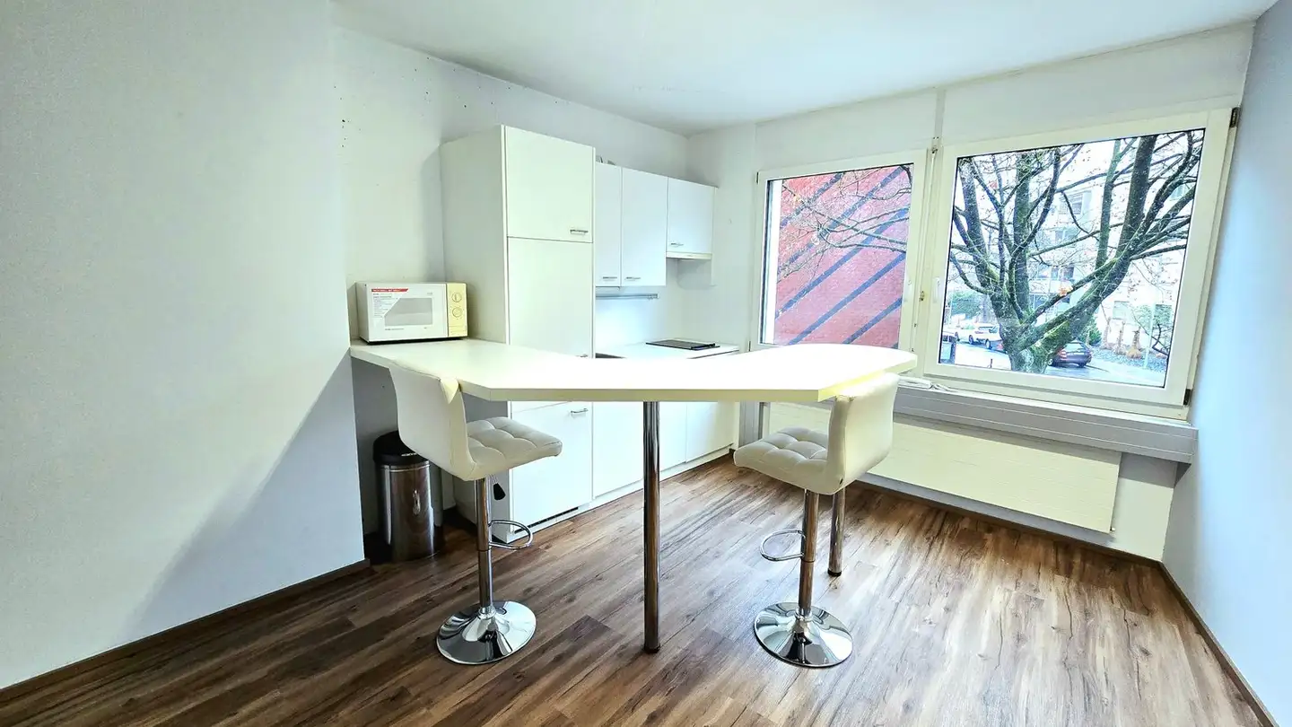 Commercial à louer - Bahnstrasse 8, 8603 Schwerzenbach - Photo 3