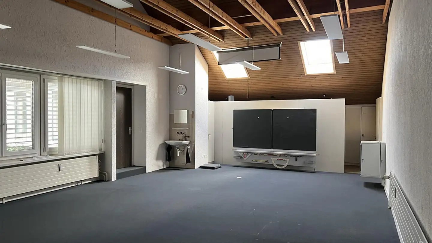 Office space for rent - Winkelriedstrasse 32, 8203 Schaffhausen