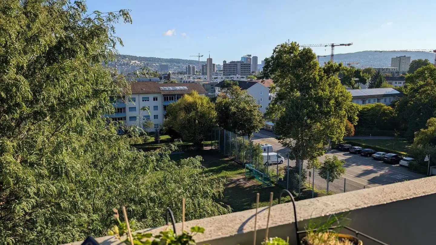 Appartement à louer - 8047 Zürich