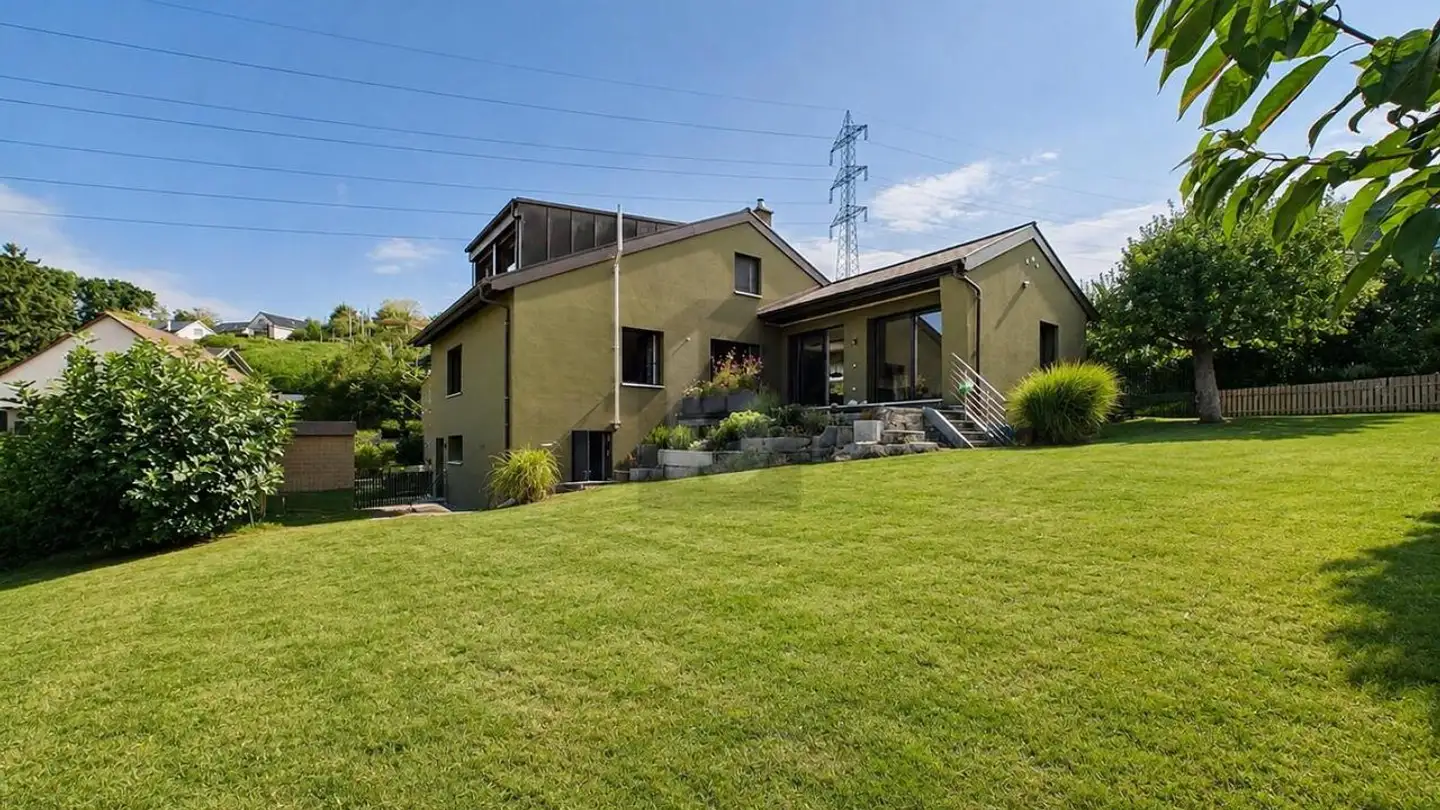 Cave house for sale - 4142 Münchenstein