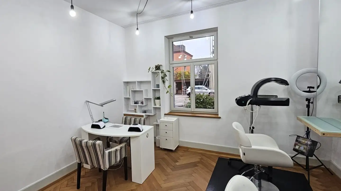 Gewerbe mieten - Altstetterstrasse 189, 8048 Zürich