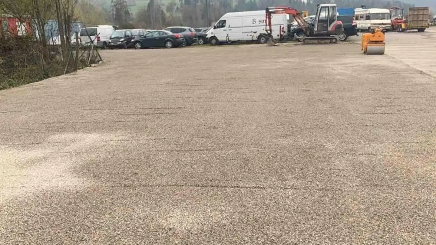 Commerciale in affitto - 8492 Wila