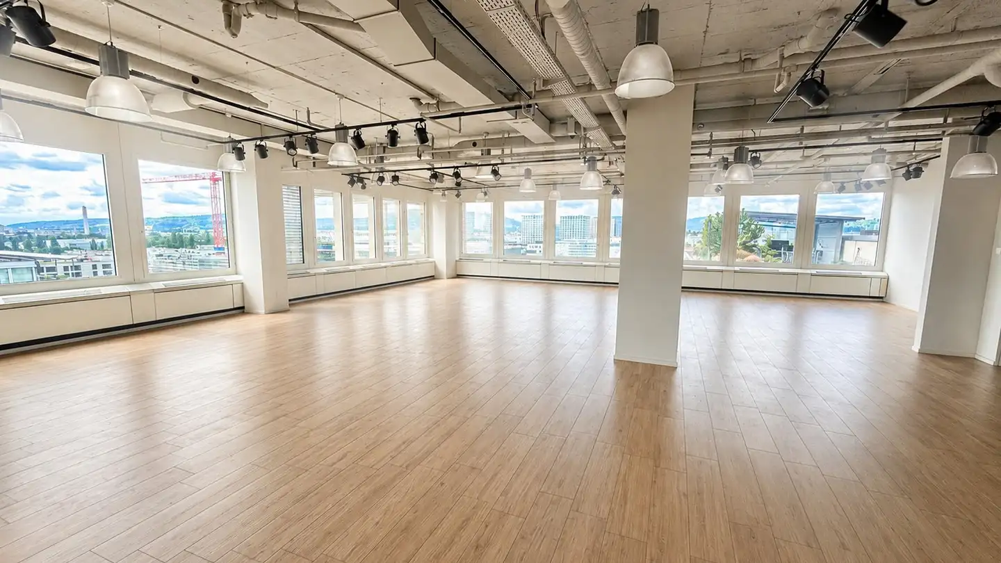Commercial for rent - Thurgauerstrasse 117, 8152 Glattpark (Opfikon)