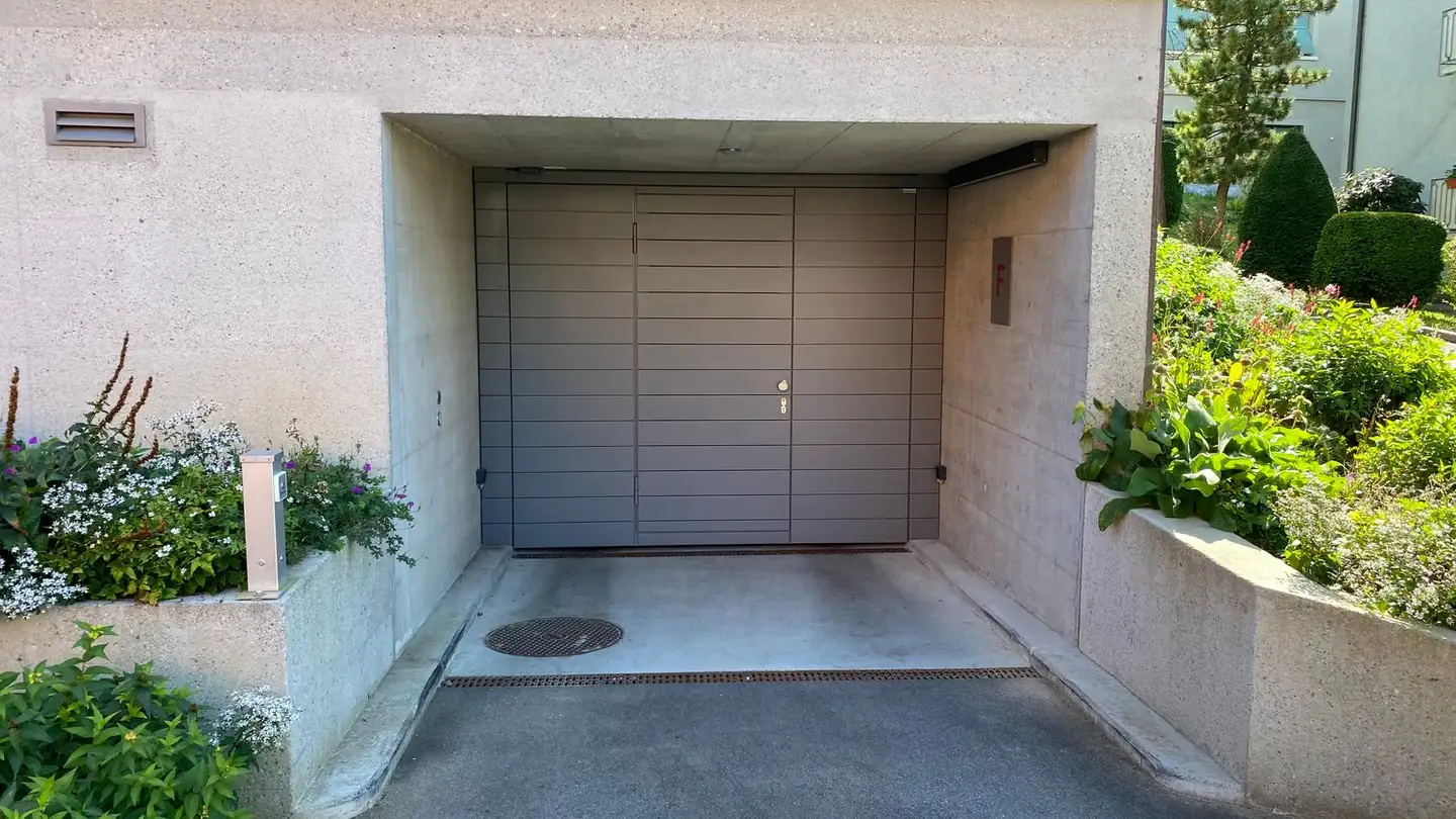 Tiefgaragenstellplatz mieten - Gorwiden 26, 8057 Zürich - Foto 2