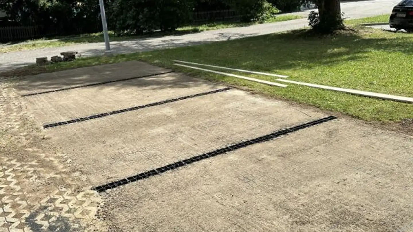 Parcheggio interno in affitto - Garnbuchiweg 38, 2540 Grenchen - Foto 4