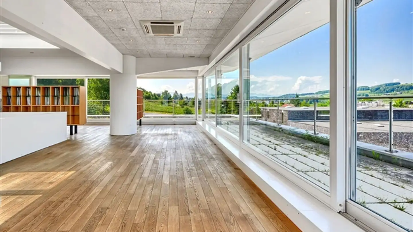 Office space for rent - Kantonsstrasse 100, 6234 Triengen - Photo 2