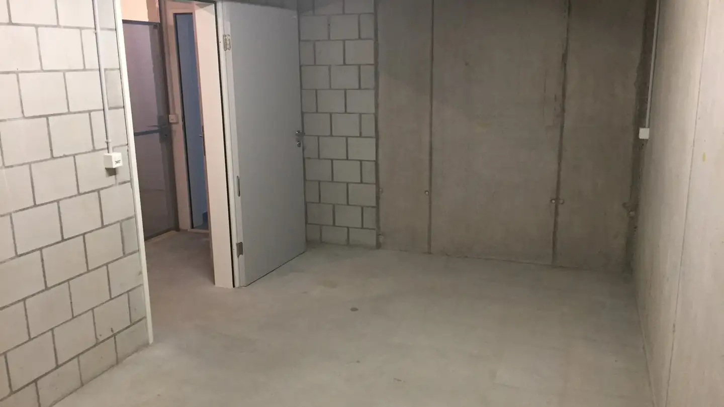 Commerciale in affitto - Zürcherstrasse 42b, 4332 Stein AG