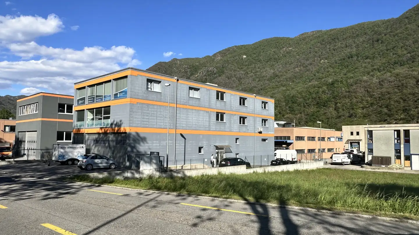 Immeuble mixte à vendre - 6805 Mezzovico - Photo 2