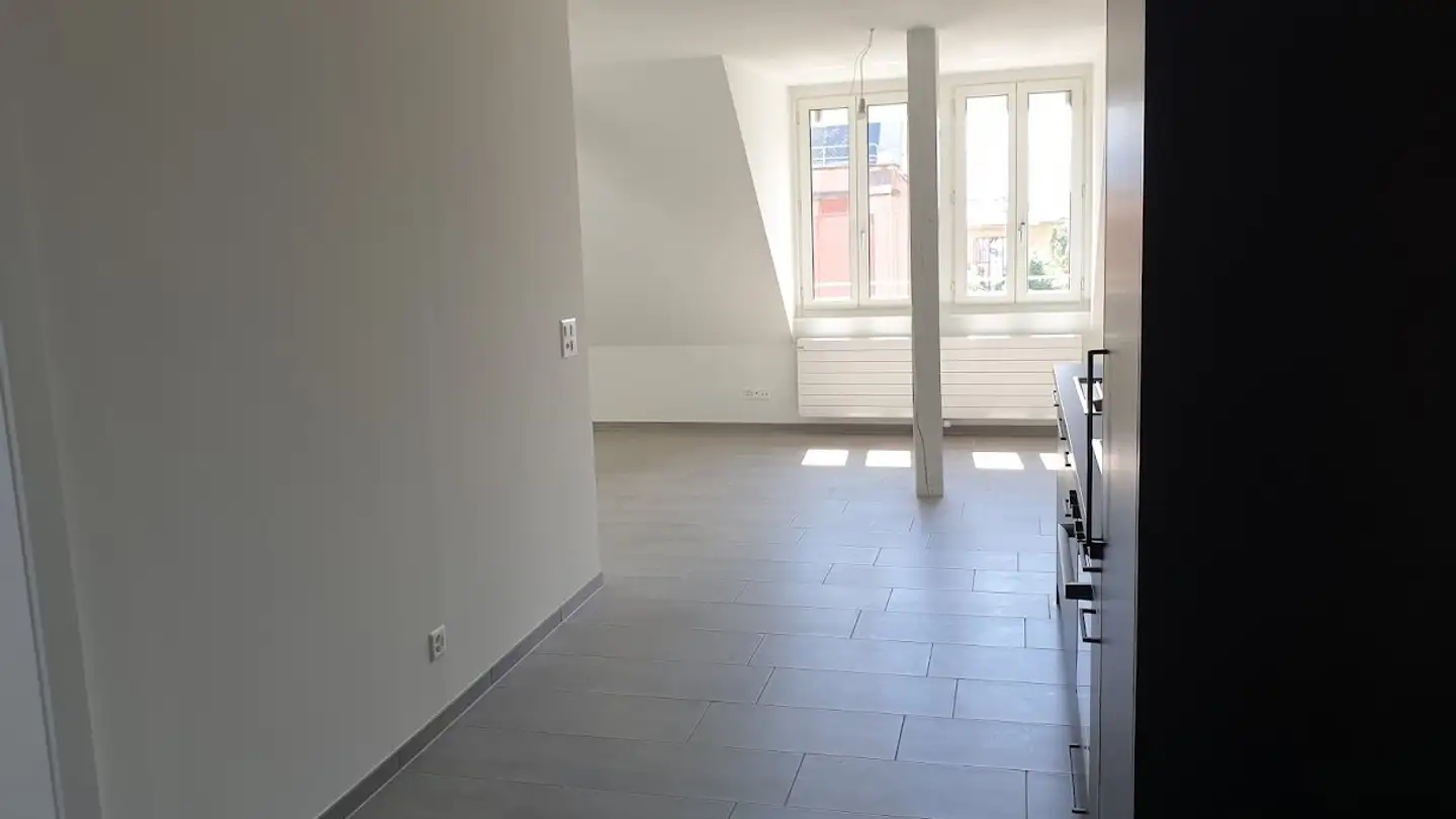 Wohnung mieten - Rue De La Pierre-À-Mazel 2, 2000 Neuchâtel - Foto 3