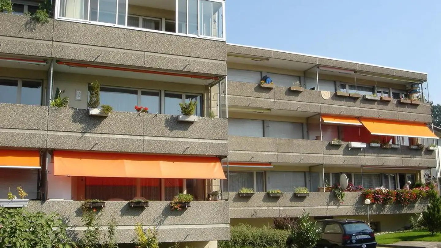 Wohnung mieten - Friedhofweg 1, 3292 Busswil BE